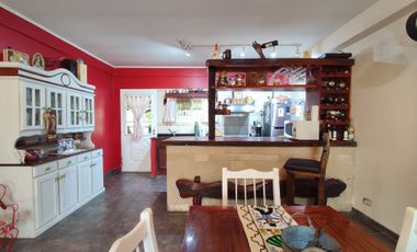 CASA 6 AMBIENTES EN VENTA LANUS 2 UNIDADES BLOCK