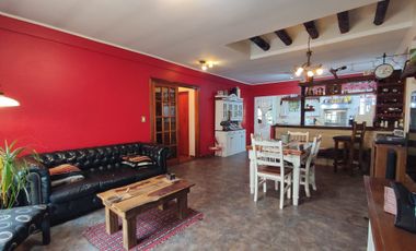 CASA 6 AMBIENTES EN VENTA LANUS 2 UNIDADES BLOCK