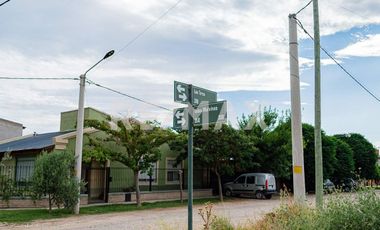Venta de Galpón 240 M2 Plottier