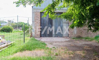Venta de Galpón 240 M2 Plottier