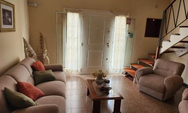 VENTA Casa Amplia con excelentes terminaciones