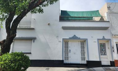 VENTA Casa Amplia con excelentes terminaciones