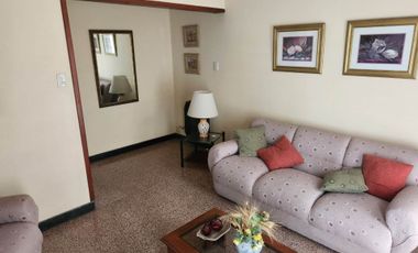 VENTA Casa Amplia con excelentes terminaciones