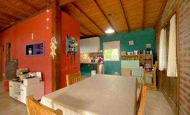 VENTA CHALET 6 AMBIENTES LOTE 750 MS SANTA CLARA