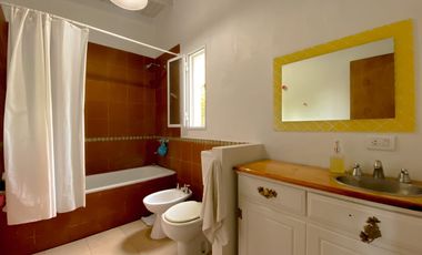 VENTA CHALET 6 AMBIENTES LOTE 750 MS SANTA CLARA