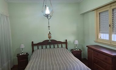 VENTA CASA 3 AMBIENTES CON QUINCHO Y COCHERA