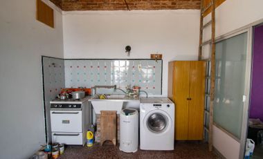 CASAS EN VENTA BERISSO 3 DORM., QUINCHO Y PATIO