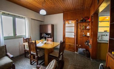 CASAS EN VENTA BERISSO 3 DORM., QUINCHO Y PATIO