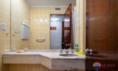 DEPTO  VENTA 5 AMB VISTA LATERAL AL MAR COCHERA