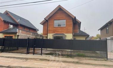 Casa en Arriendo en Altos de Zapallar