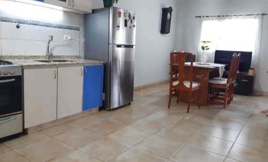 VENTA CASA 2 DORMITORIOS