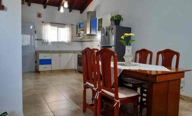 VENTA CASA 2 DORMITORIOS