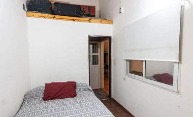 CASA venta Gerli 5 ambientes 172 metros PATIO