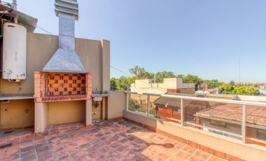 VENTA PH 3 AMB. PARRILLA  APTO CREDITO- V. LUGANO
