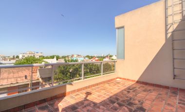 VENTA PH 3 AMB. PARRILLA  APTO CREDITO- V. LUGANO