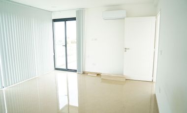 CASA EN VENTA A LA LAGUNA EN SAN SEBASTIAN
