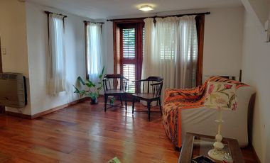 CASA A LA VENTA EN TOLOSA LA PLATA 4 DORMITORIOS