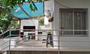 casa en venta Villa Elisa tres dormitorios