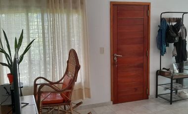 casa en venta Villa Elisa tres dormitorios
