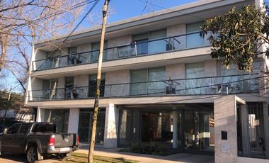 Departamento venta City Bell 1 dormitorio, cochera