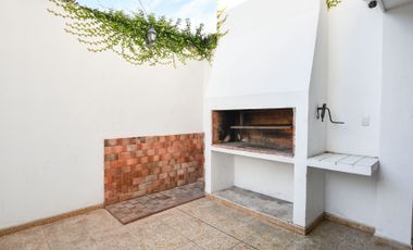Casa en venta Tolosa 3 dormitorios cochera patio