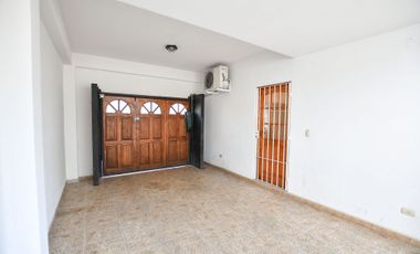 Casa en venta Tolosa 3 dormitorios cochera patio