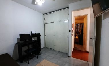 Venta Dpto 4 amb con patio en Barrio SI Boulogne