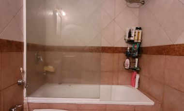 CASA 3 AMB.C/FONDO PARRILLA Y COCHERA