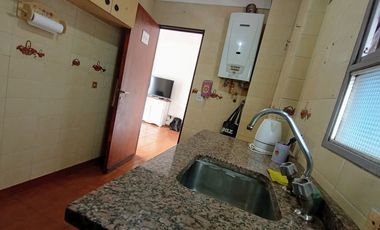 VENTA 3 AMB REMEDIOS DE ESCALADA CENTRO