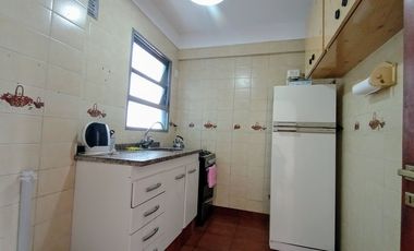 VENTA 3 AMB REMEDIOS DE ESCALADA CENTRO