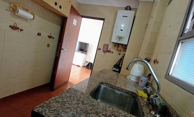 VENTA 3 AMB REMEDIOS DE ESCALADA CENTRO