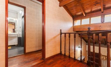 Dúplex tipo casa con entrada/inde. patio/cochera