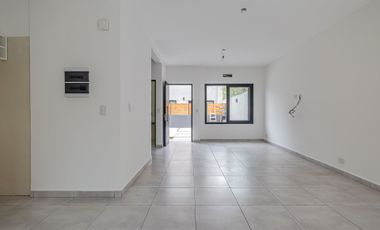 Duplex 3 amb c/coch,patio,terraza.FINANCIA-PERMUTA