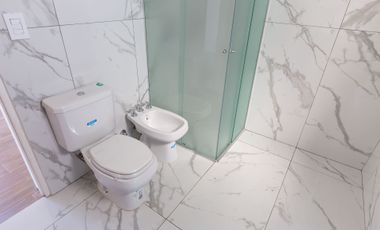 VENTA CASA 4 AMB. A ESTRENAR, EN LUJÁN. Permuta