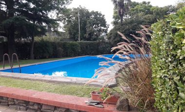 QUINTA CON PILETA.