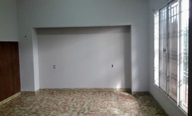 QUINTA CON PILETA.