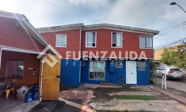 Casa en Venta en Cercano a terminal Camilo Henríquez