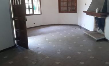 Venta Casa chalet La Bota Maschwitz  apto crédito