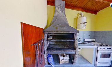 VENTA APTO CREDITO FCIO VARELA CENTRO CON PILETA