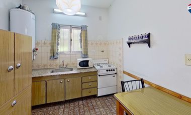 VENTA APTO CREDITO FCIO VARELA CENTRO CON PILETA