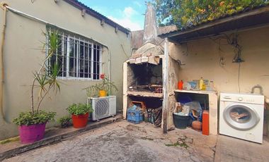 CASA 2 DORMITORIOS VENTA TOLOSA