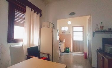 CASA 2 DORMITORIOS VENTA TOLOSA