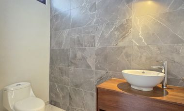 CASA EN COTO PRIVADO, 2 PLANTAS, ALBERCA, 3 RECÁMARAS, 2.5 BAÑOS.