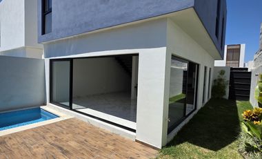 CASA EN COTO PRIVADO, 2 PLANTAS, ALBERCA, 3 RECÁMARAS, 2.5 BAÑOS.