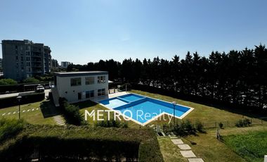Departamento de 3 ambientes  en venta con vista al Lago Central y balcon aterrazado