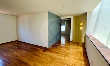Casa en renta en Club de Golf los Encinos