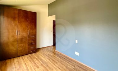 Casa en renta en Club de Golf los Encinos