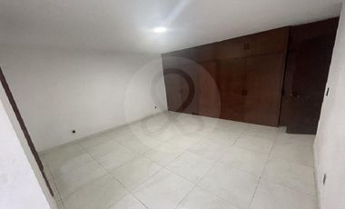 Casa en venta en Miguel de la Madrid Hurtado