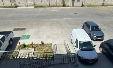 Bodega comercial en renta en Lomas de San Pedrito