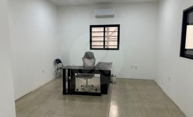 Bodega comercial en renta en Lomas de San Pedrito